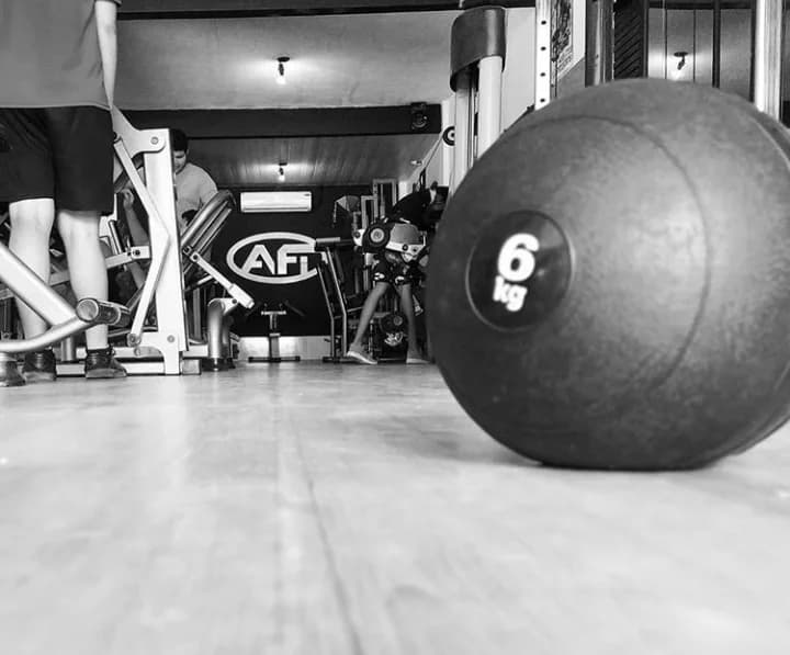 Academia AFI( Atividade Fisica Inteligente)