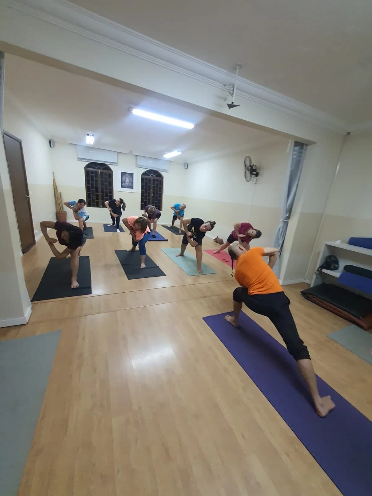 Instituto Agni's Yoga Maringá