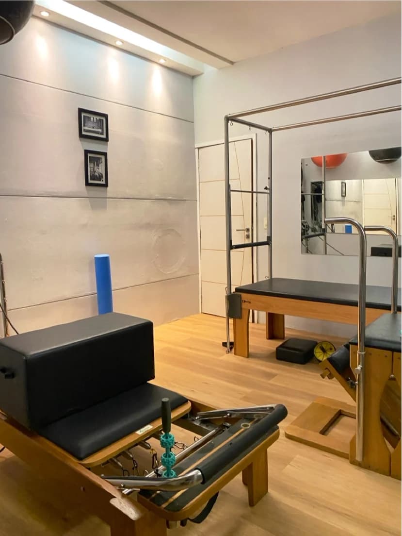 RECOVER STUDIO PILATES