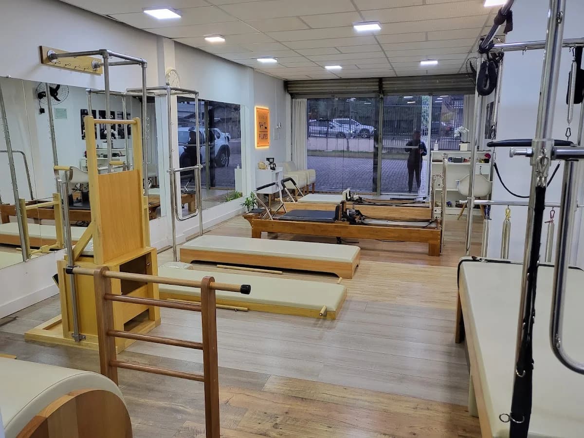 Studio V+ PILATES