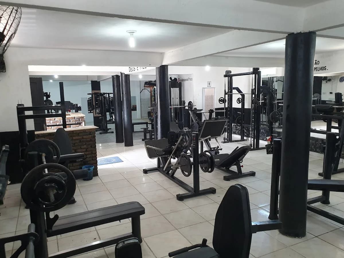 Academia Iparana Fitness