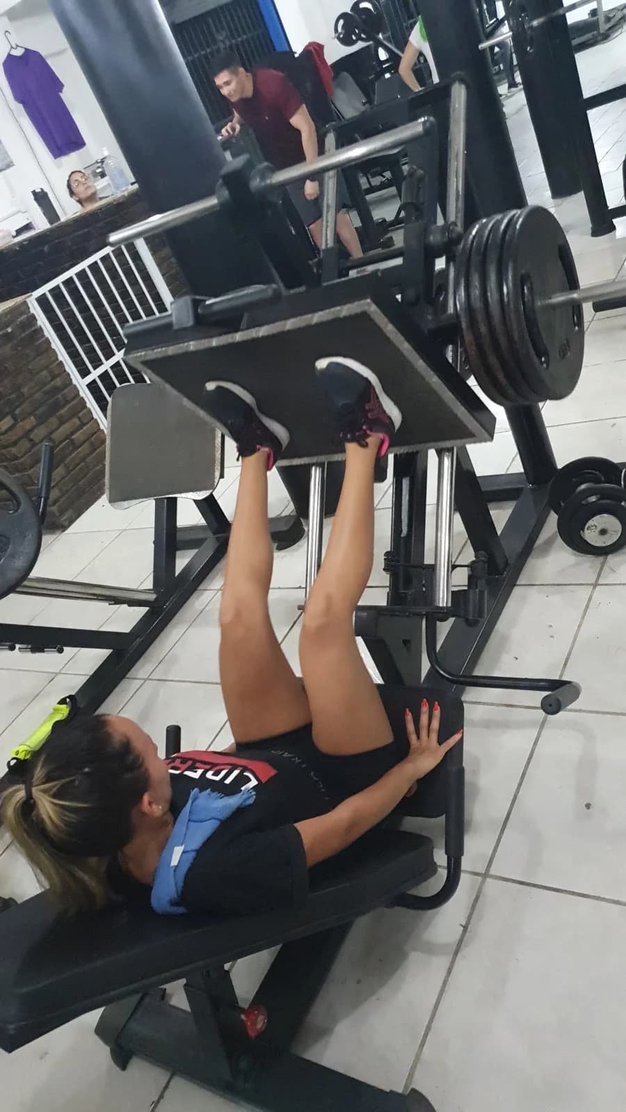 Academia Iparana Fitness