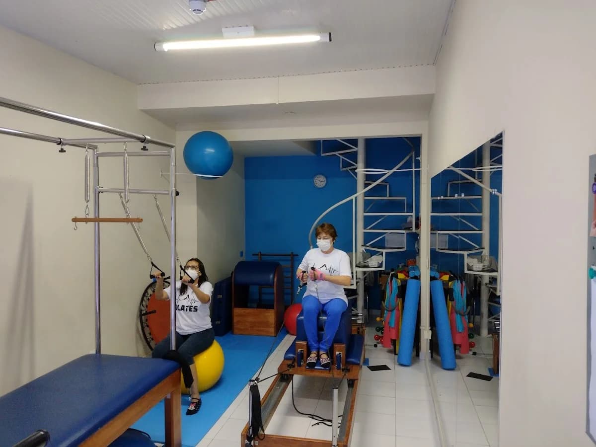 Corpo e Movimento Studio de Pilates e Fisioterapia