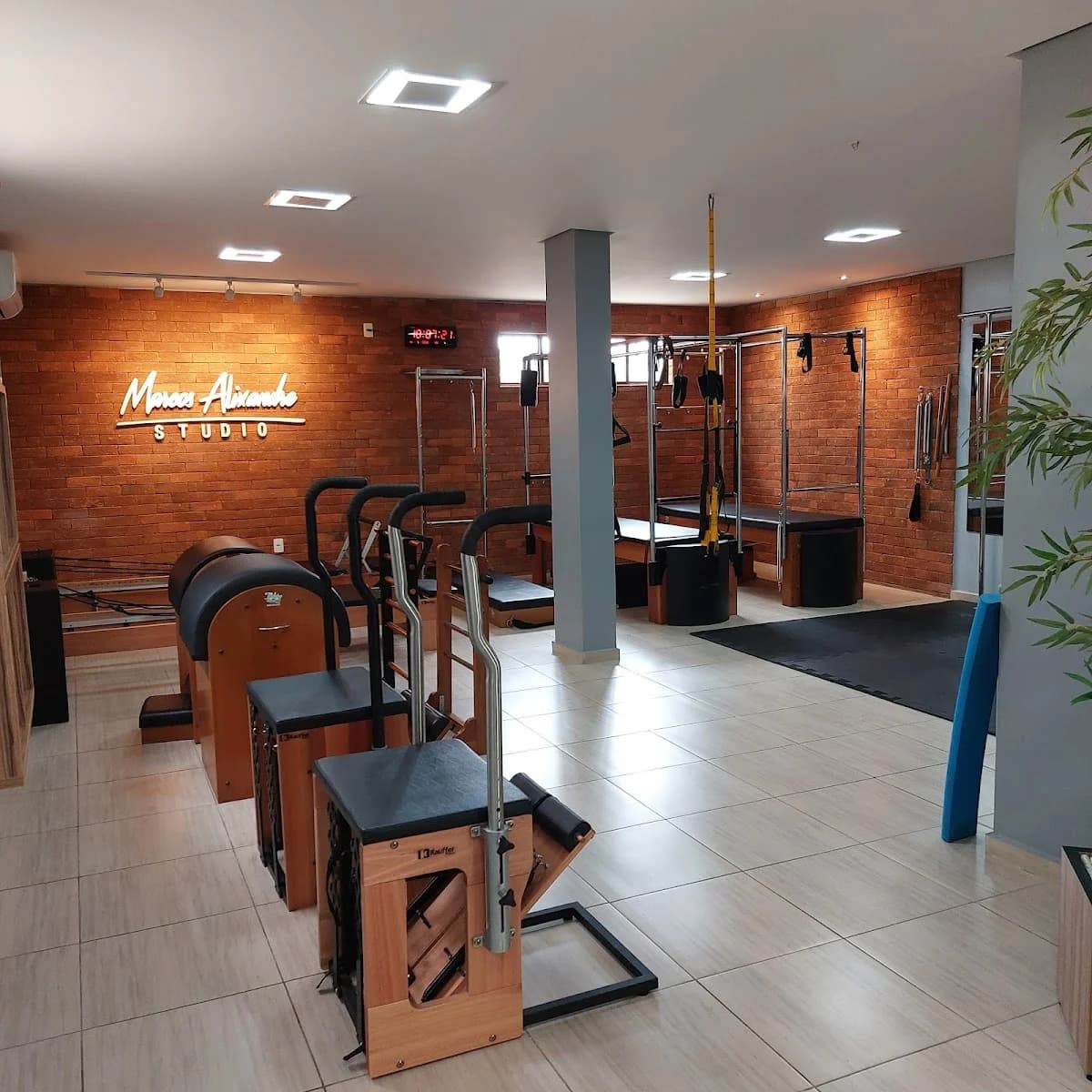 Marcos Alixandre Studio Pilates