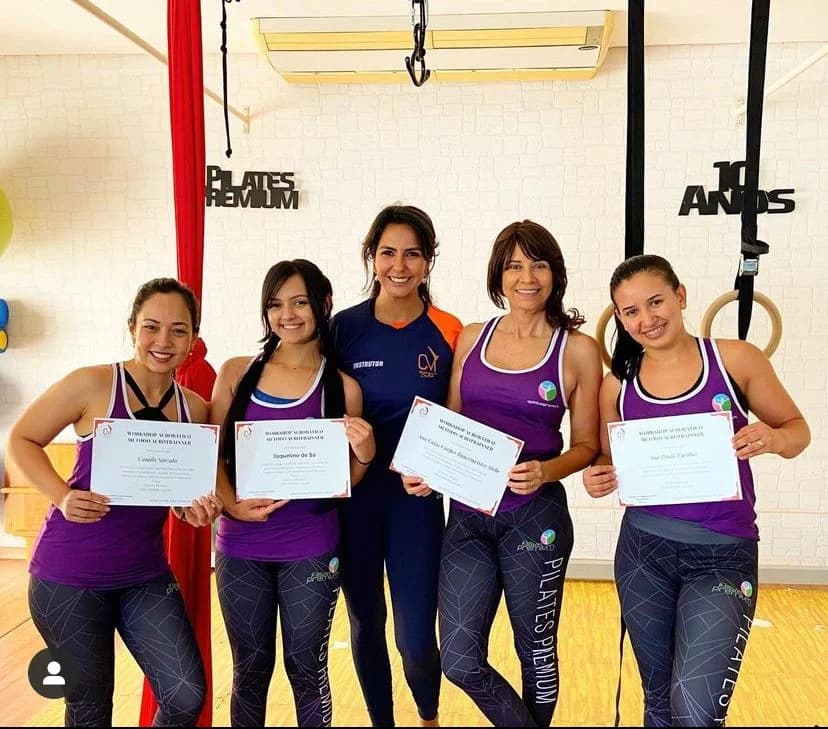 PILATES ACROTRAINNER - Aulas de Pilates |Mentorias para Instrutores de Pilates