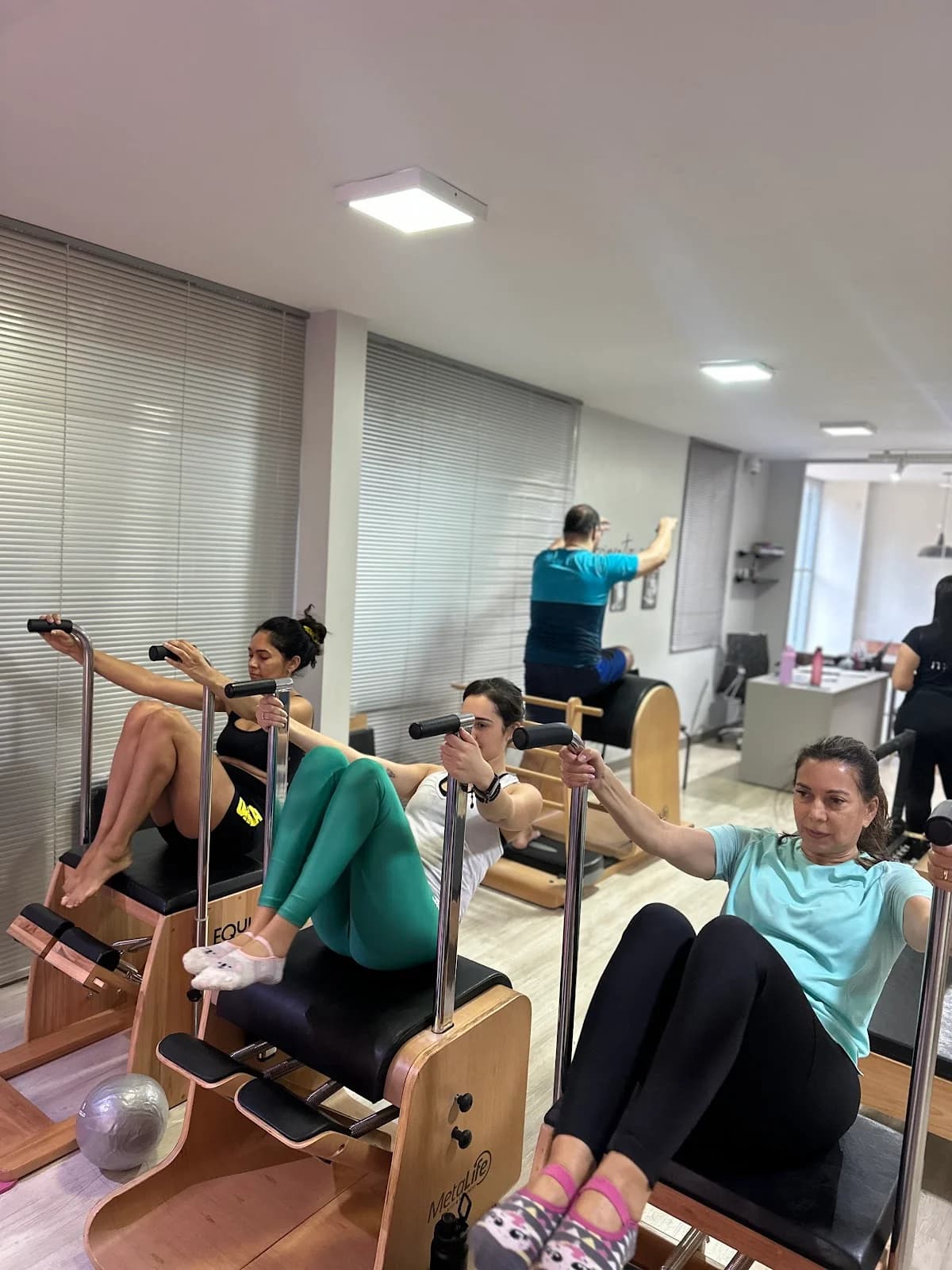 STUDIO MOVING PILATES - Sudoeste