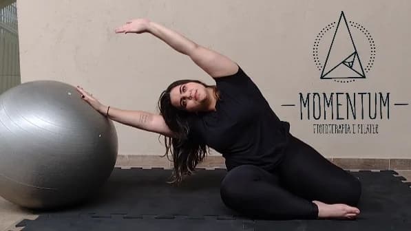 Camila Storck - Studio de Pilates Barreiro