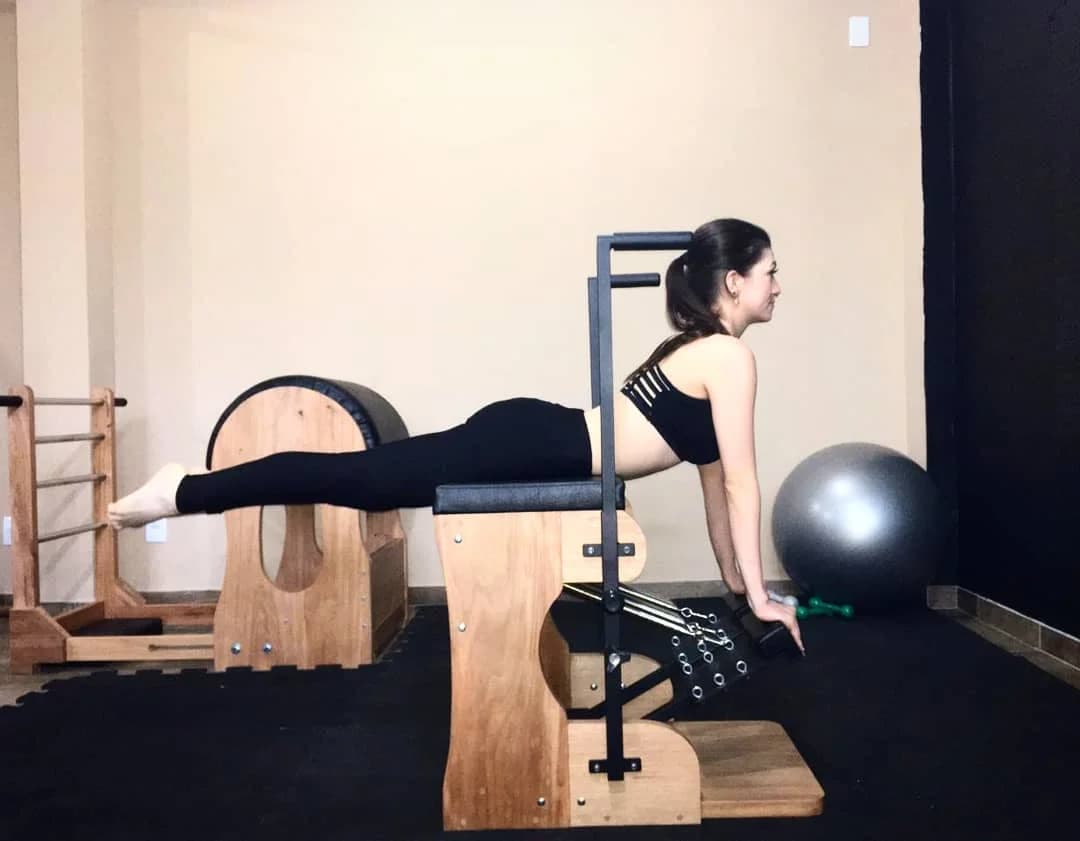 Camila Storck - Studio de Pilates Barreiro