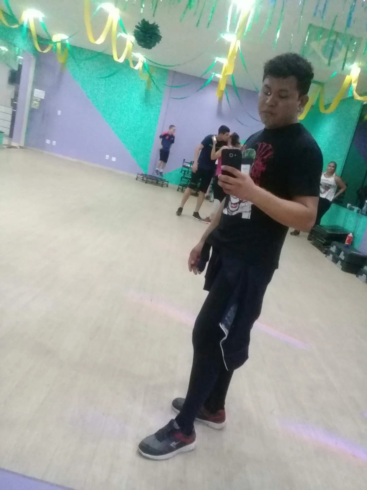 Academia Shape Fit - Manaus