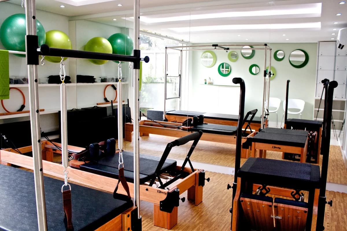 Pilates e Fisioterapia Estética - Cristiane Vargas