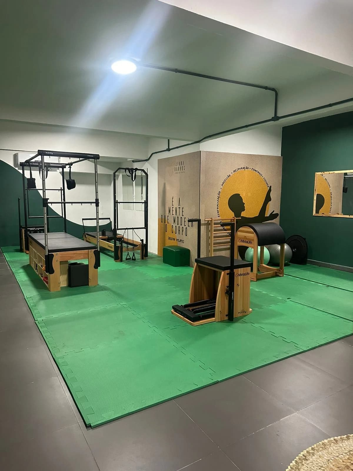 Studio de Pilates e Fisioterapia Liana Barros