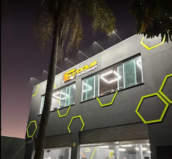 Evoque Academia Bom Clima