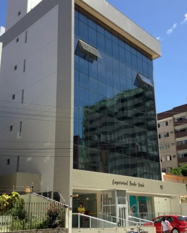 Eloá Mendes - Fisioterapia e Pilates