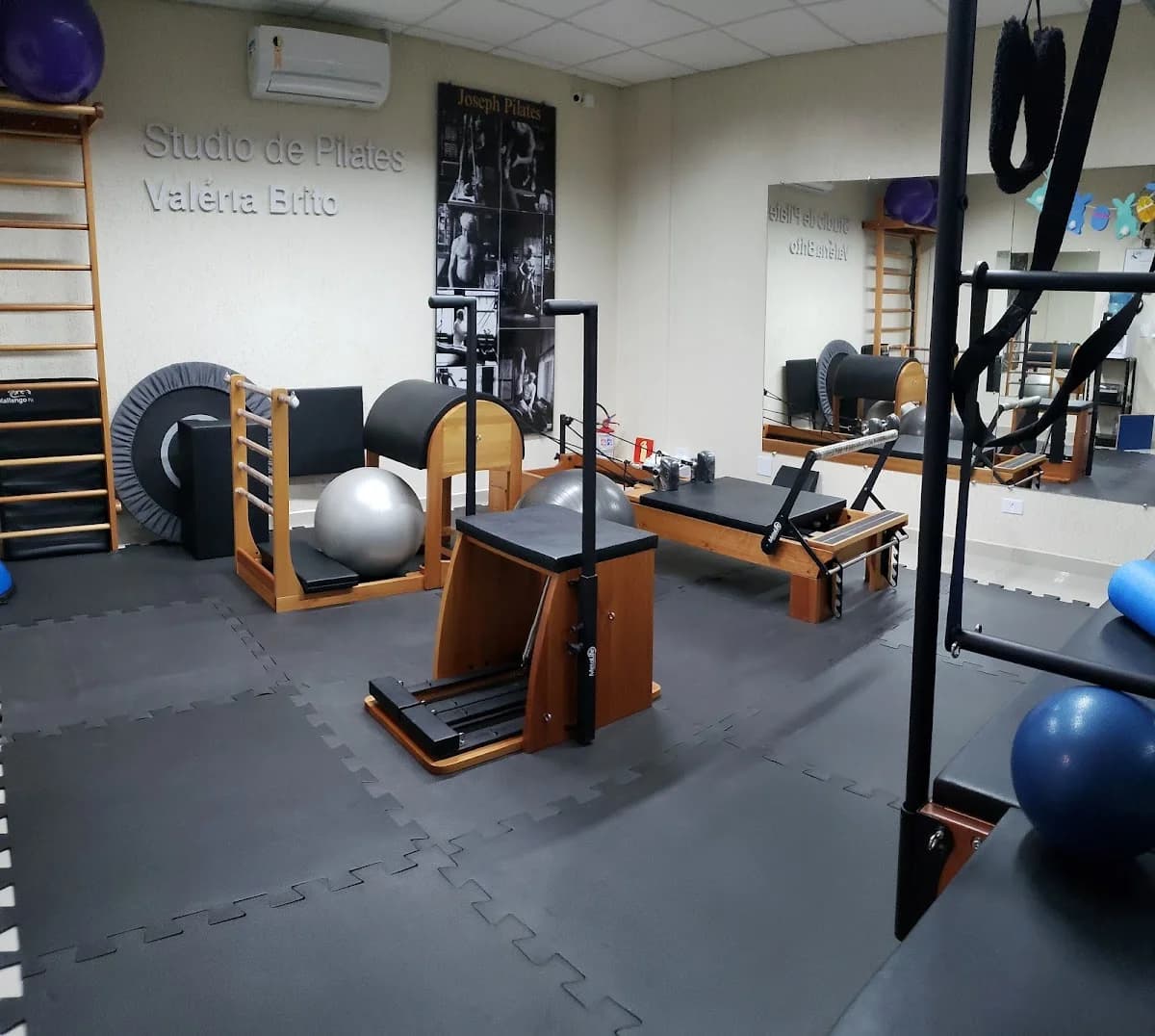 Valéria Brito Studio de Pilates
