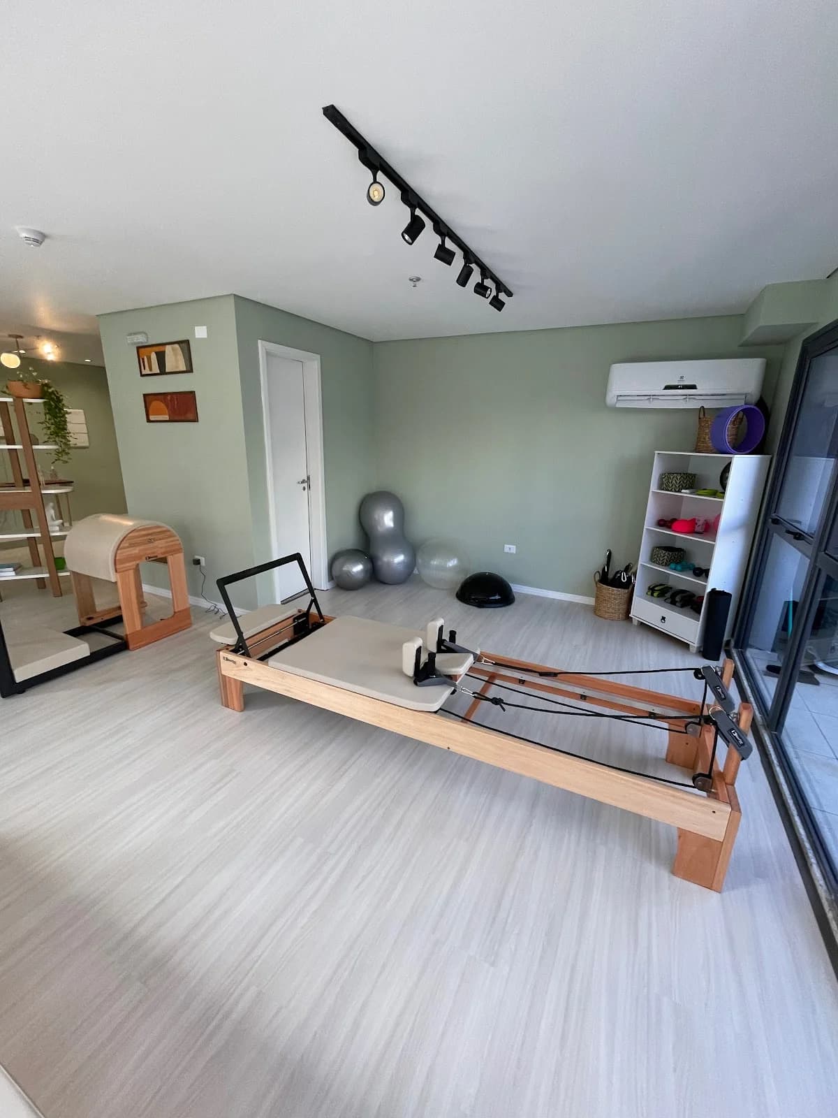 Danielli Pontarolo Pilates Personalizado