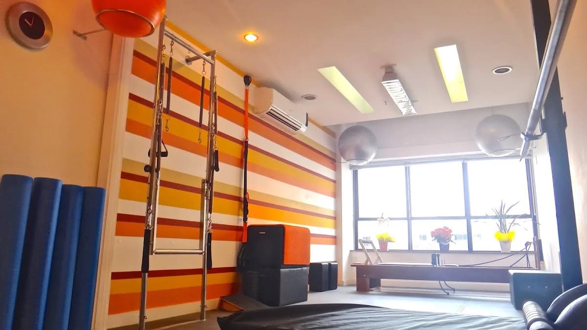 Studio Phoenix Leblon