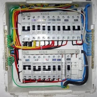 Eletricista & bombeiro hidráulico Carlos – foto 1