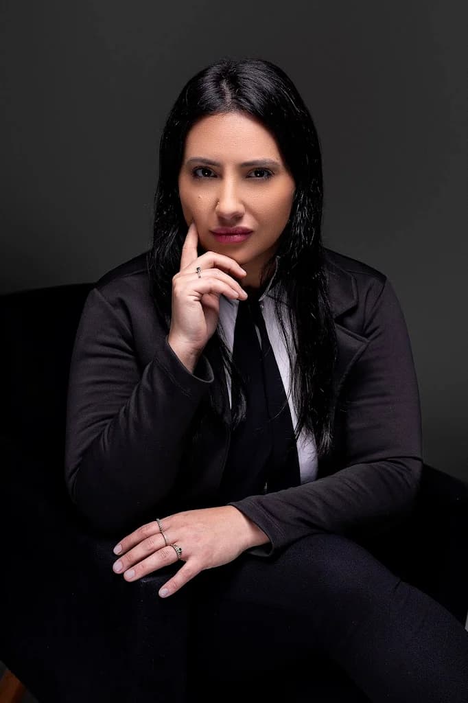 Dra. Fernanda Bueno – foto 1
