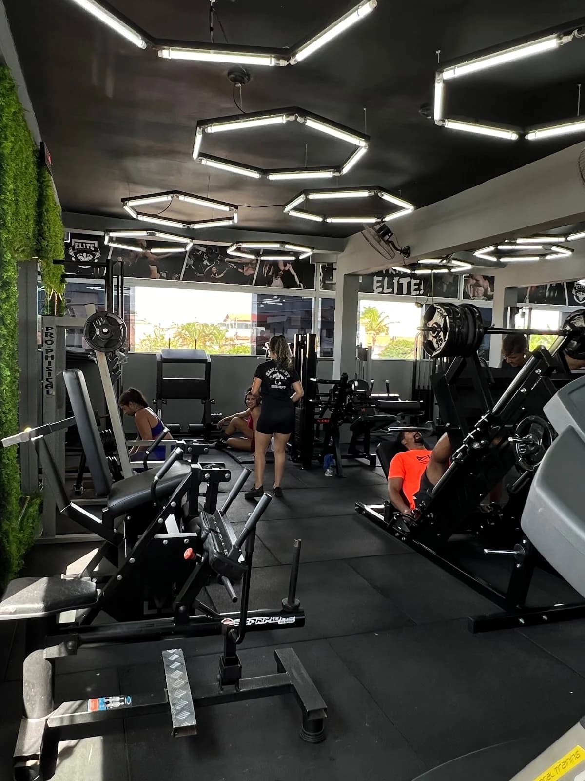 Academia Elite Bony Concept – foto 2
