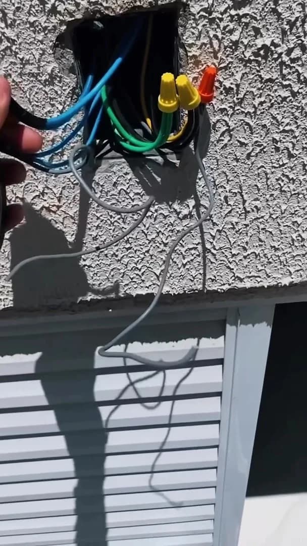 A.R Instalações Elétricas – foto 2