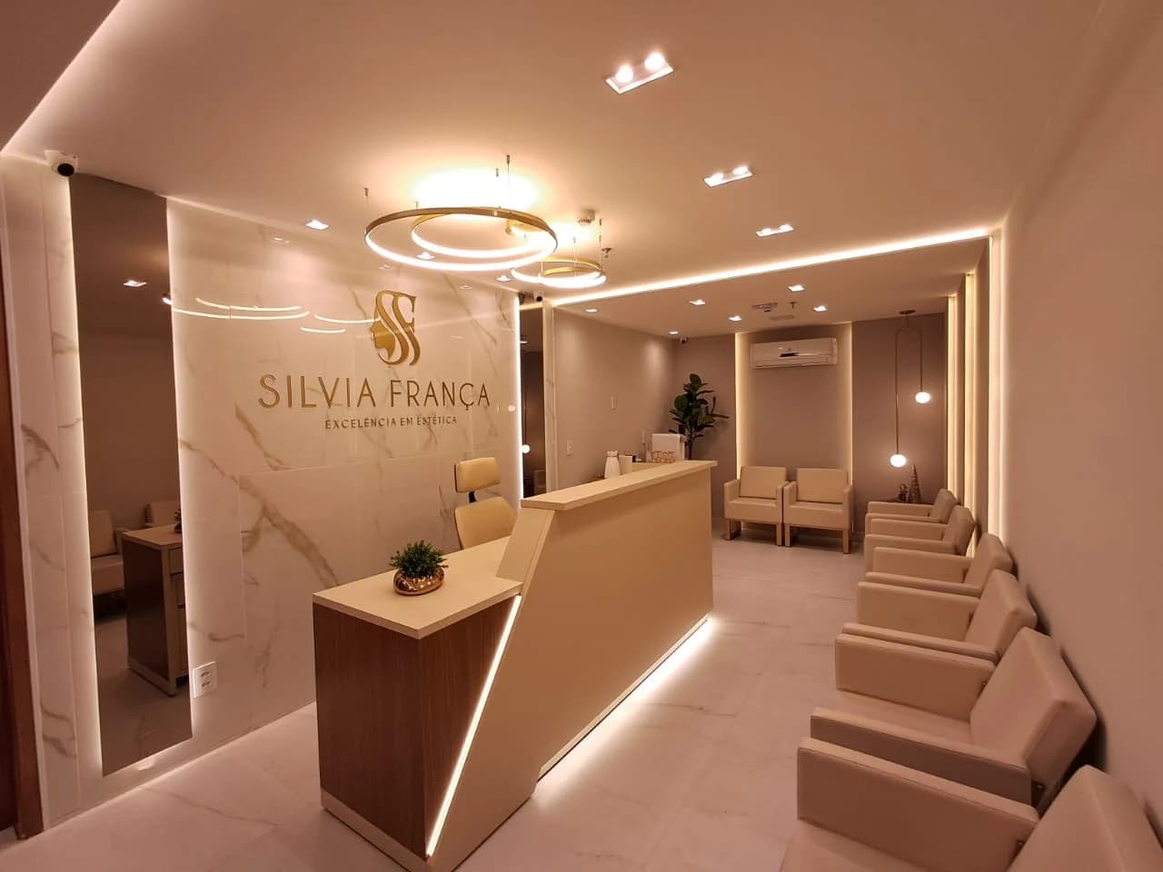 Dra. Silvia França - Especialista em Melasma – foto 3