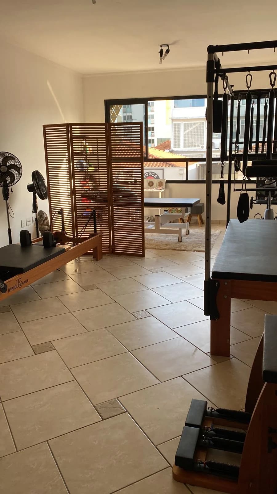 Pilates Valinhos - Adriana Lombardi Pilates e Fisioterapia – foto 3