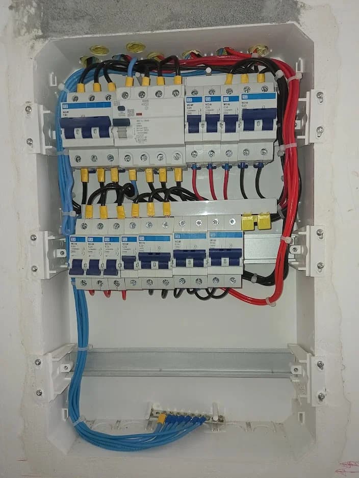 UAU SOLUÇÕES ELÉTRICAS – foto 2