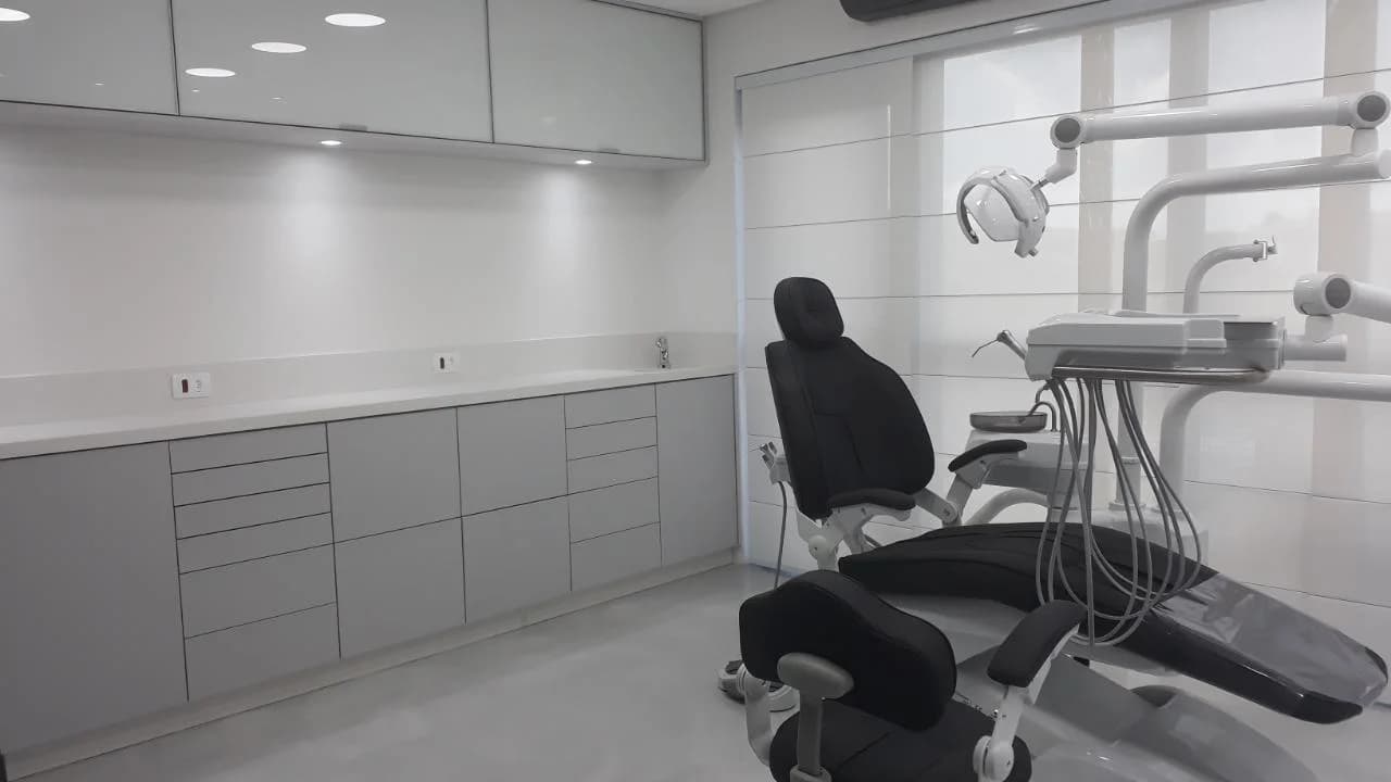 Dentista Diadema, Aparelho estético ,Implantes, Alinhadores, Protocolos. – foto 3