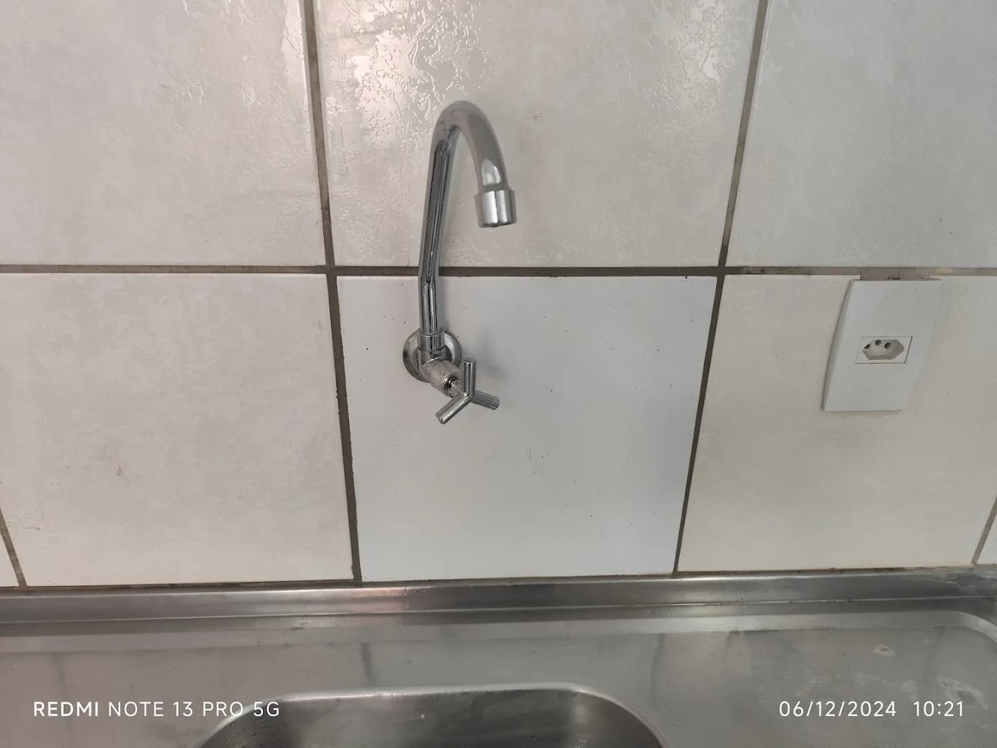 Aqui resolve soluçoes serviços,eletricista ,encanador ,pintor , jardineiro e instalador combate a incêndio fortaleza. – foto 3