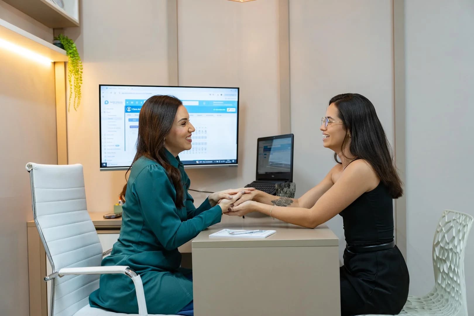 Bruna Santoro | Dentista | Olinda – foto 1