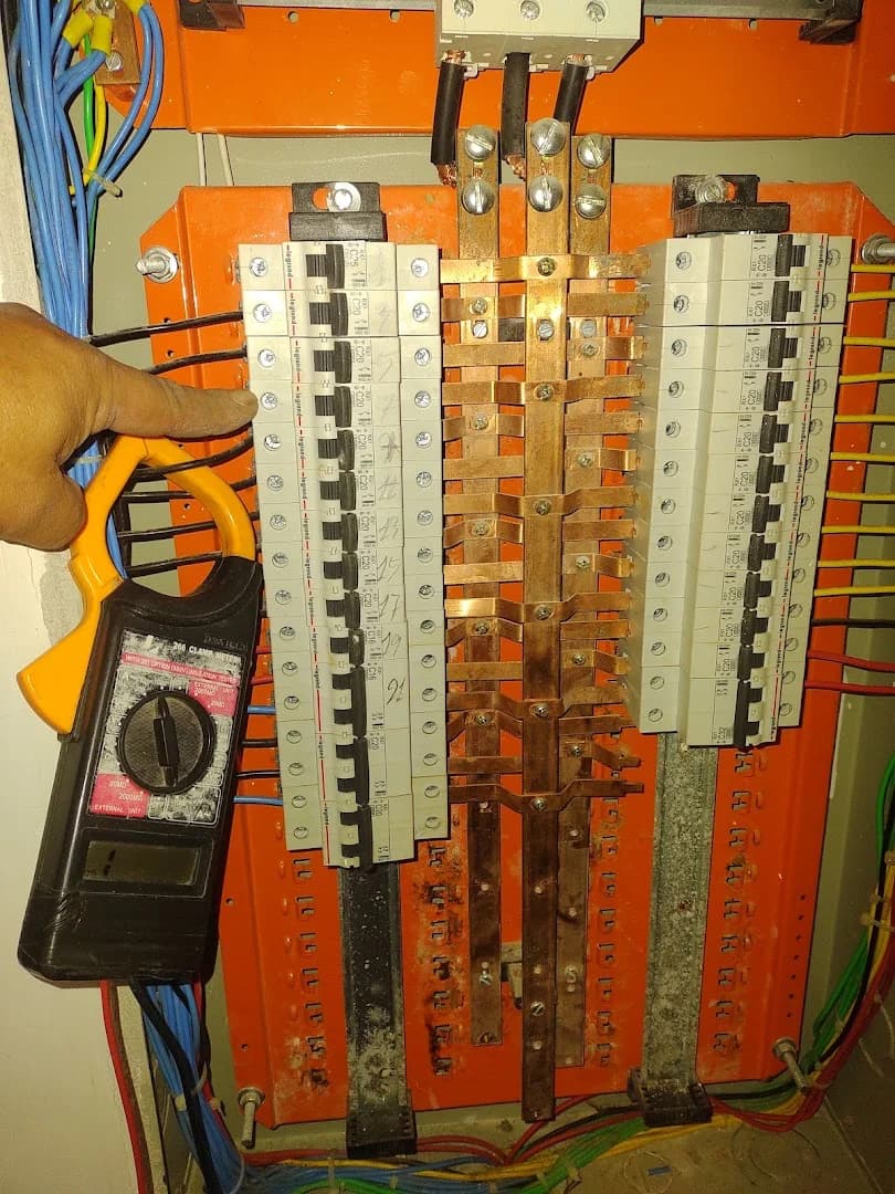 Força Extrema Eletricistas – foto 2