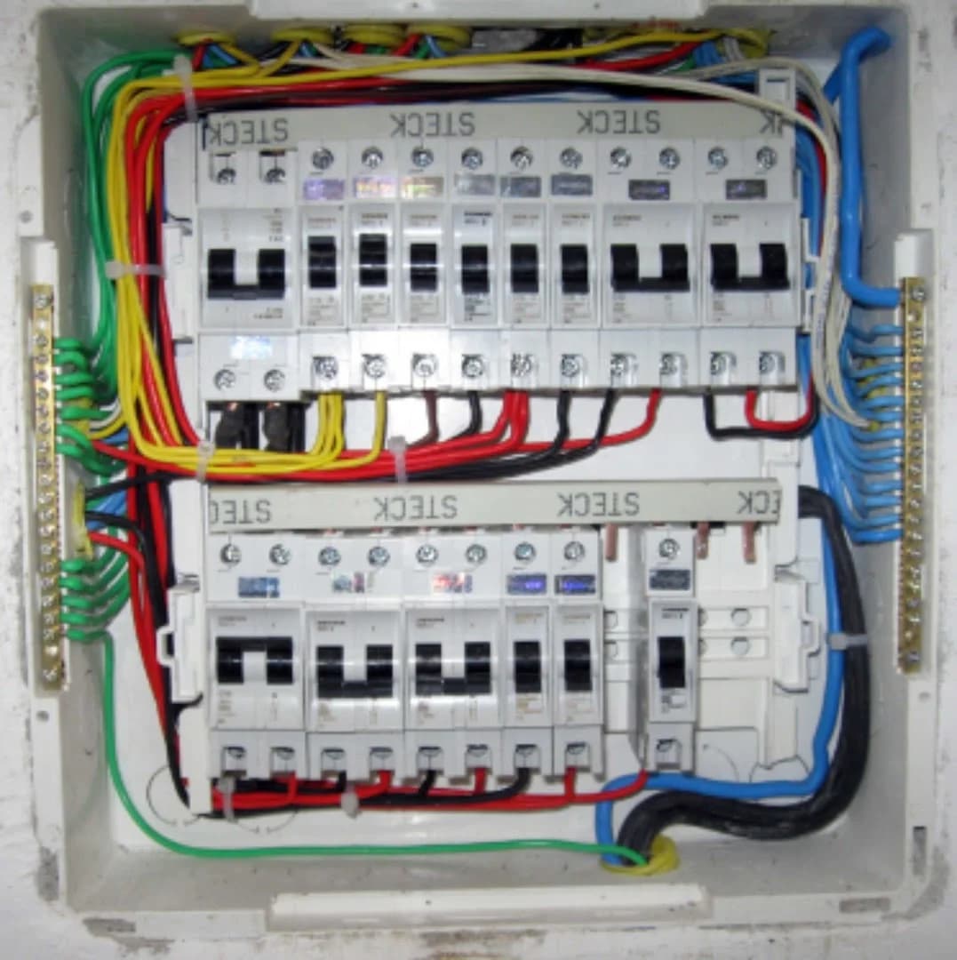 Rezende Eletricista – foto 1