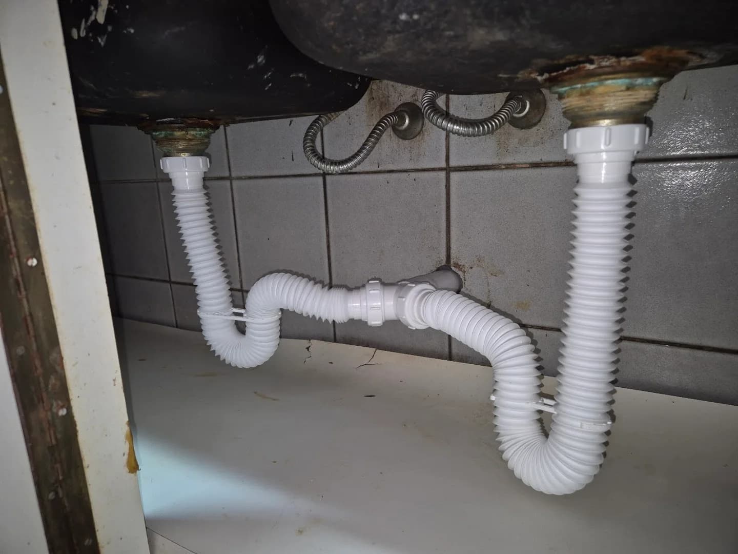 ENCANADOR EULER PEQUENOS REPAROS HIDRÁULICOS – foto 3