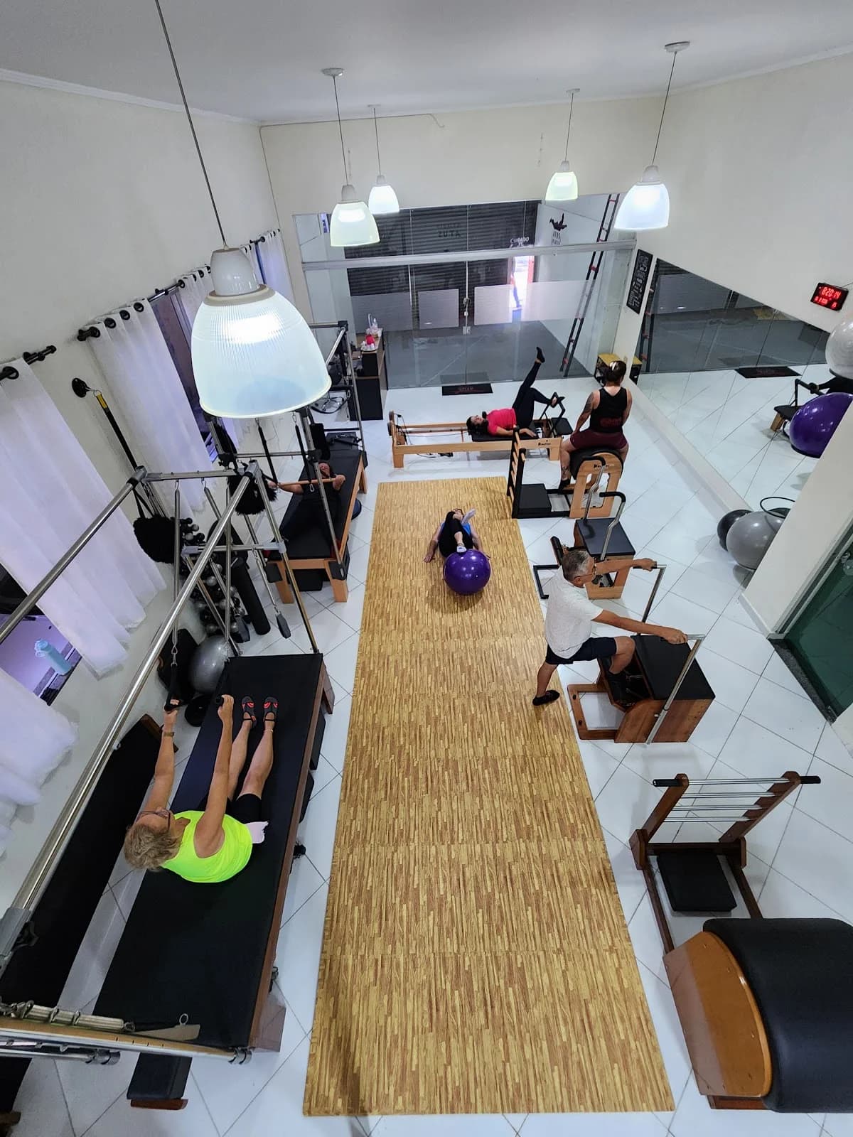 Atus Pilates Unidade Águia de Haia – foto 2