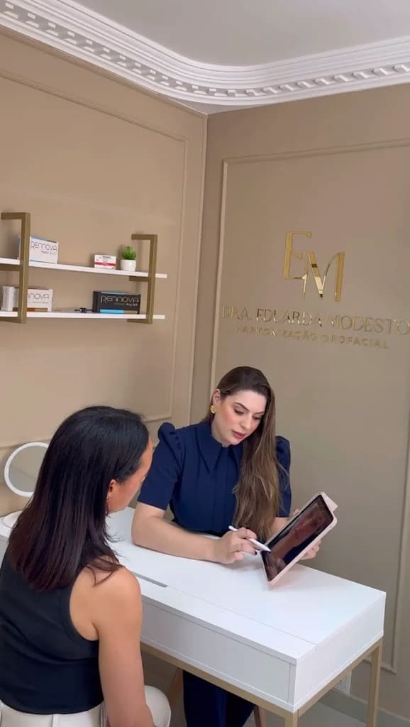 Dra. Eduarda Modesto - Harmonização Facial em Ponta Grossa 📍 – foto 2