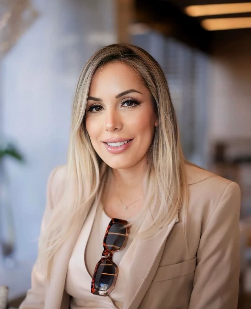 Dra Samantha Xavier Harmonização Facial