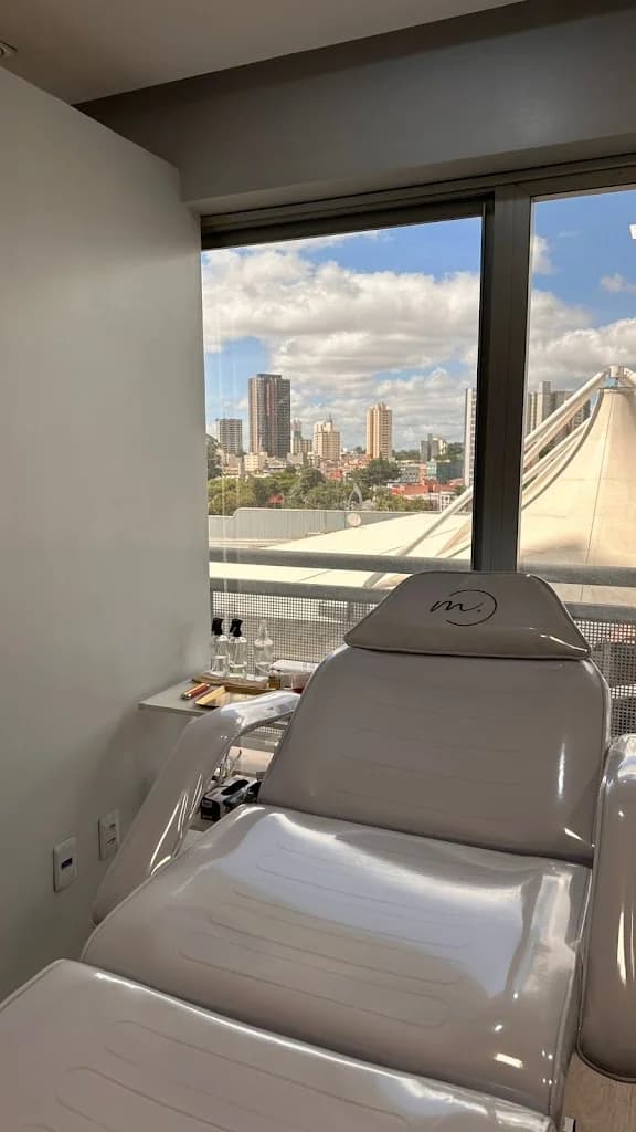 Dra. Mariana Sales | Harmonização Facial – foto 1