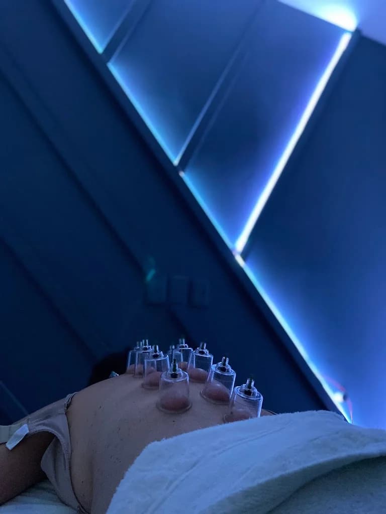 Dra Núbia Soares Estética Avançada (Limpeza de Pele e botox Natal RN)