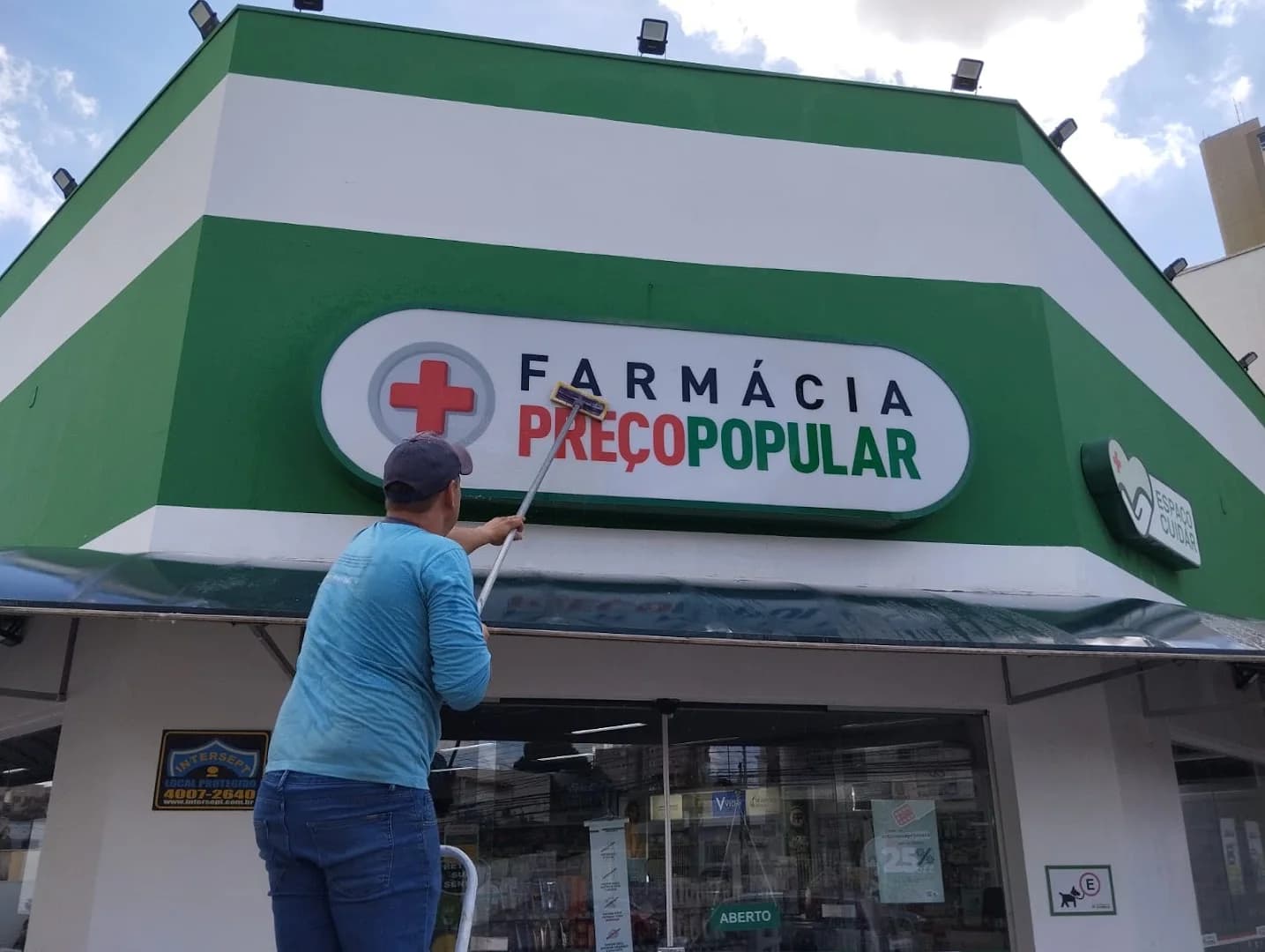 Dedetização (Higieniza Prestadora De Serviços Especializados)