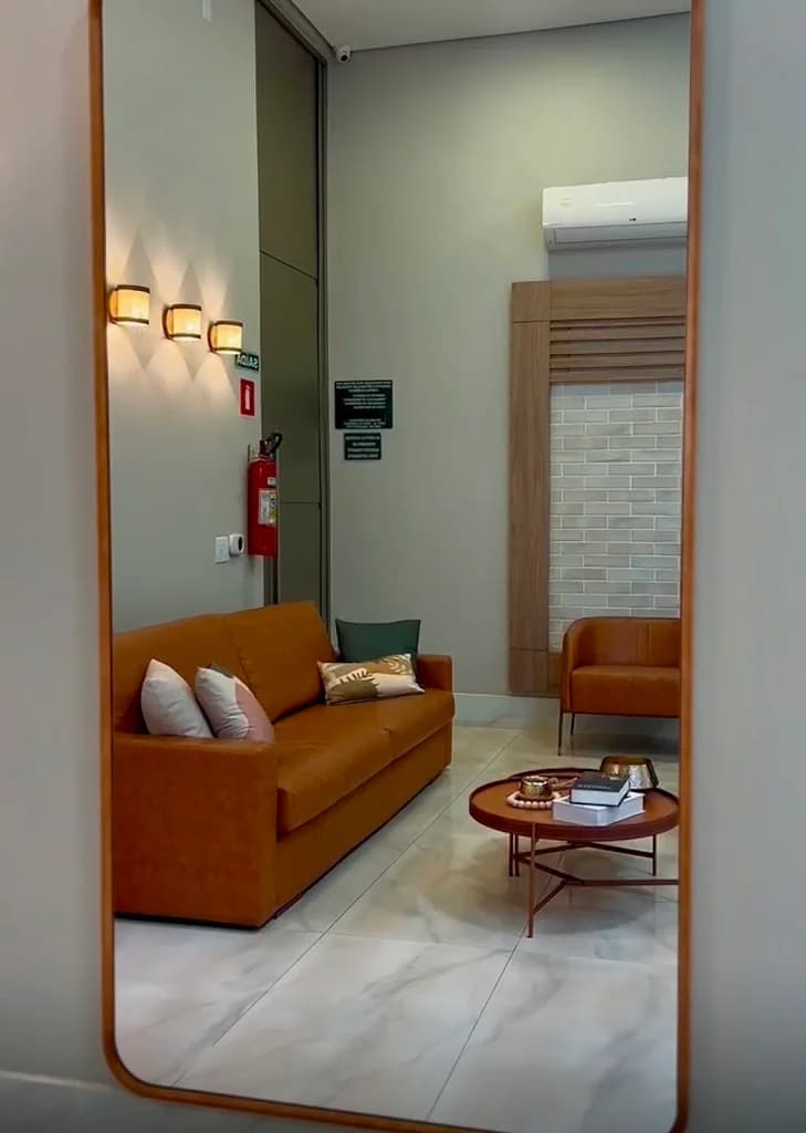 Dra. Gláucia Milhomem Clinic - Harmonização Facial com naturalidade – foto 2