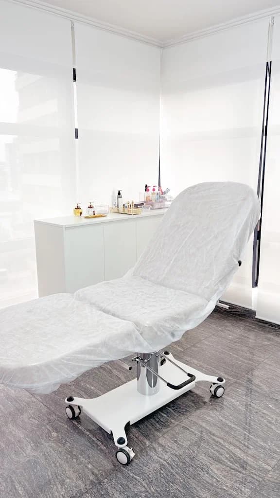 DRA MADRID CLINIC - HARMONIZAÇÃO FACIAL E ESTÉTICA AVANÇADA