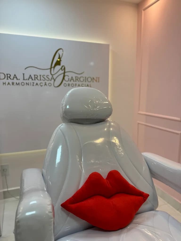 Harmonização Facial Cascavel Dra. Larissa Gargioni – foto 2