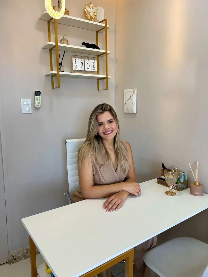 Dra Brenda Lessa - Dentista em Aracaju - Sergipe – foto 1