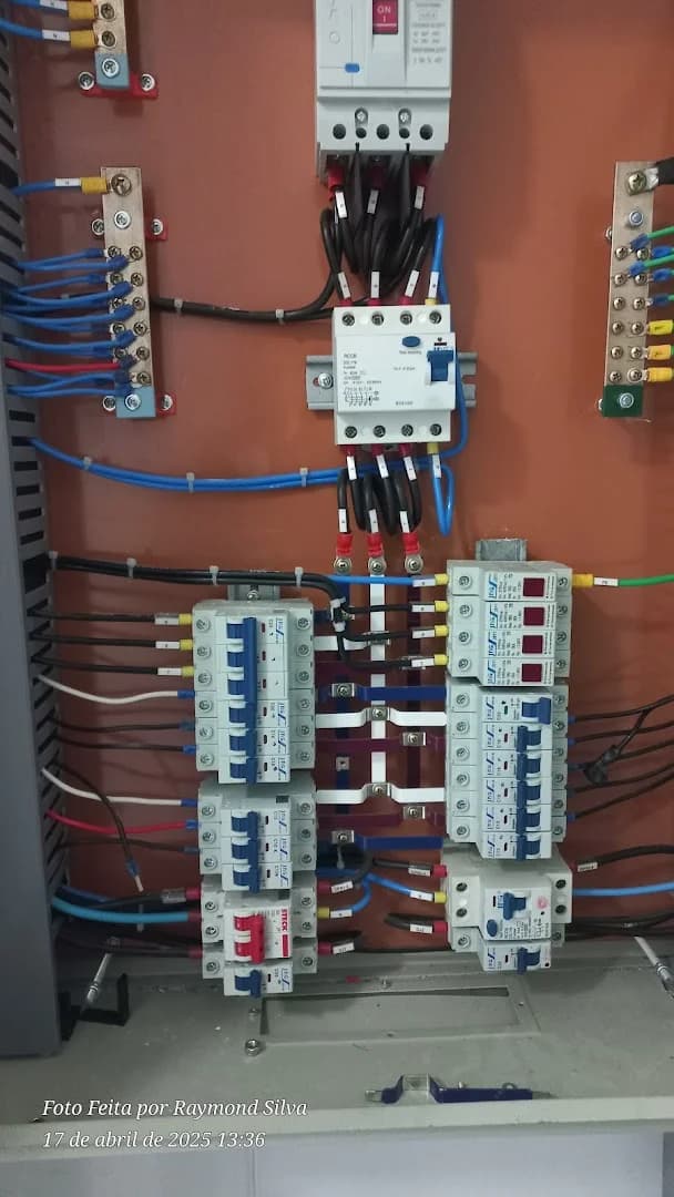 ELETRICISTA - RAIELETRICA - INSTALAÇÕES E MANUTENÇÃO ELÉTRICA. – foto 2