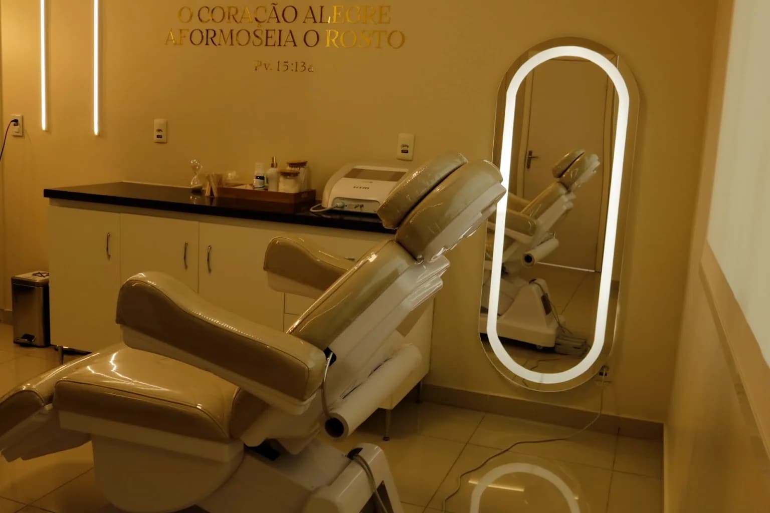 Instituto Juliana Chaves | Harmonização Facial em Manaus – foto 2