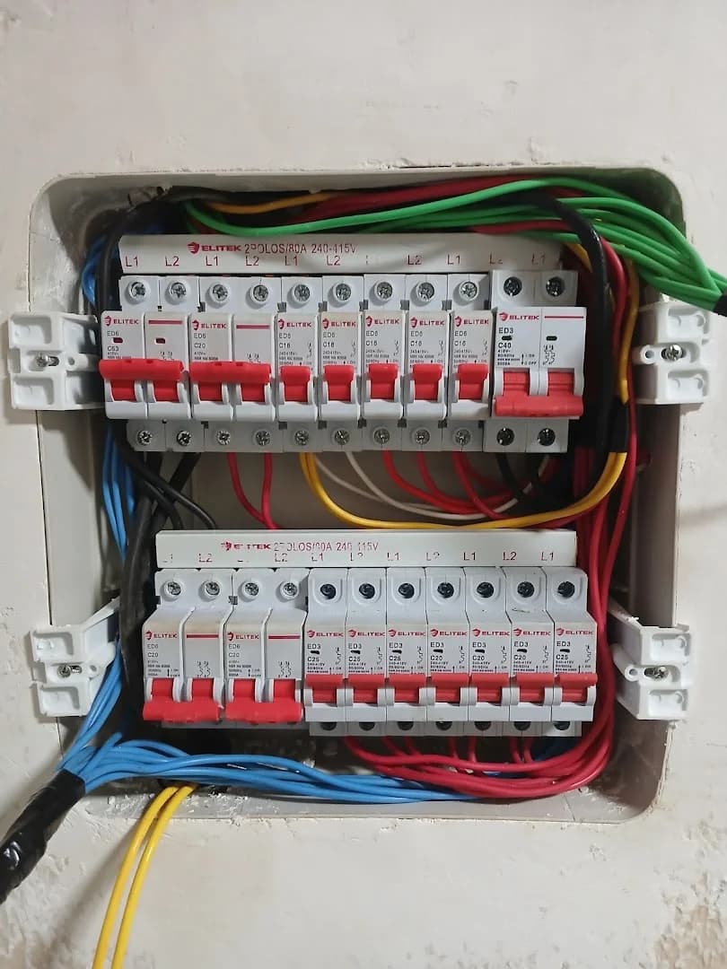 Eletricista em Ribeirão Preto 24 horas Tonin – foto 3