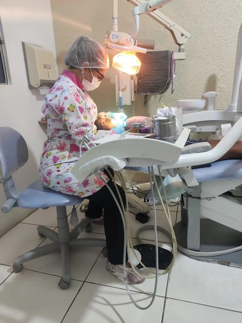 Dentista Dra Márcia França – foto 3