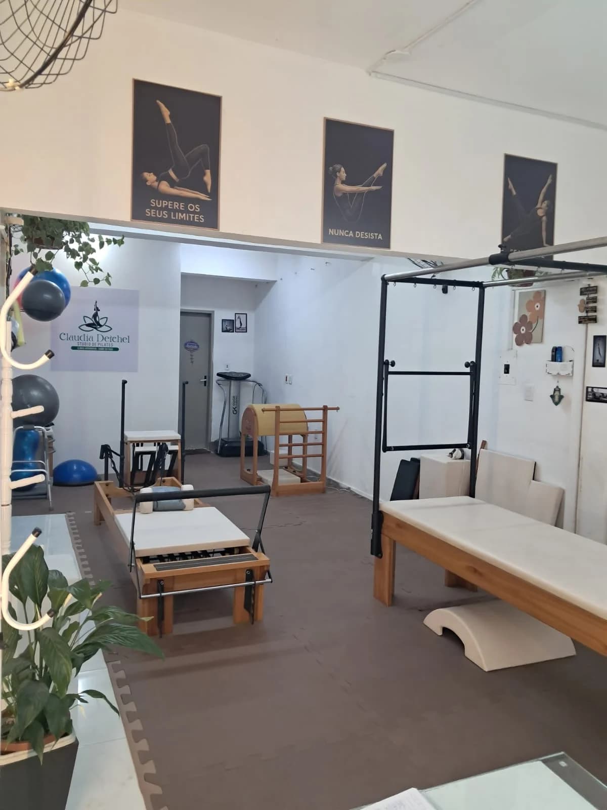 ESTUDIO DE PILATES CLAUDIA DEICHEL – foto 1