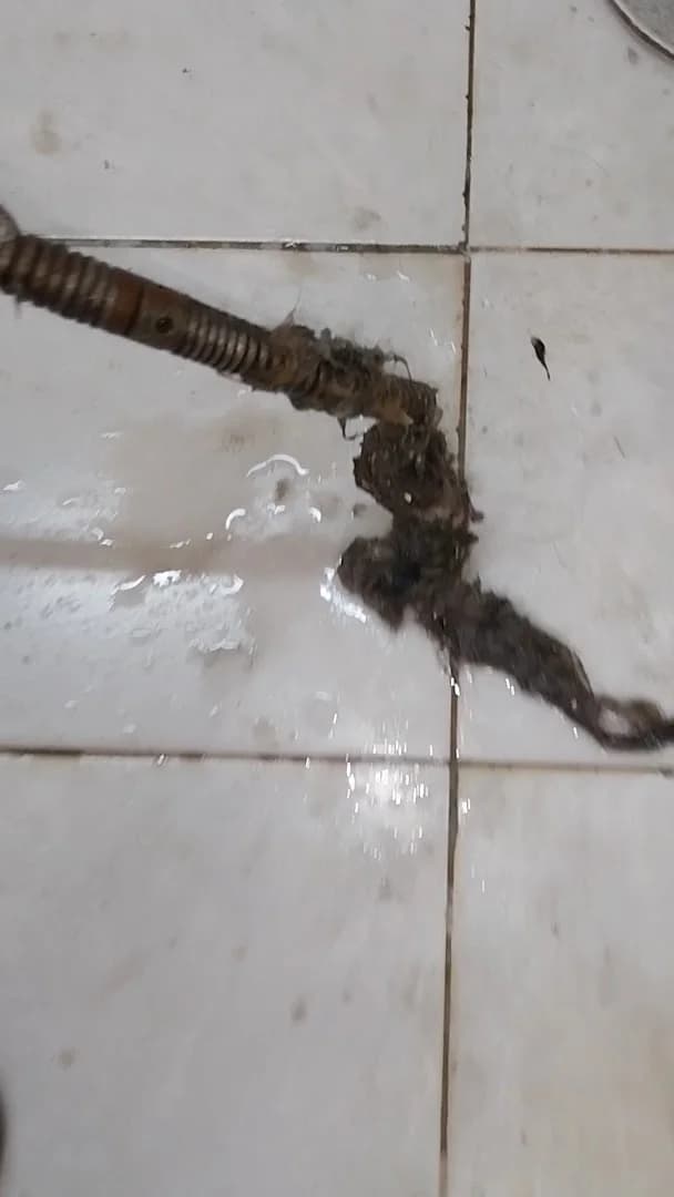 Encanador SOS Desentupidora 24h – foto 2