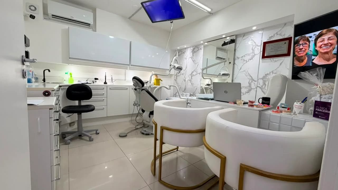 Gaúcha Odonto - Clínica odontológica - Implantes e Próteses – foto 3